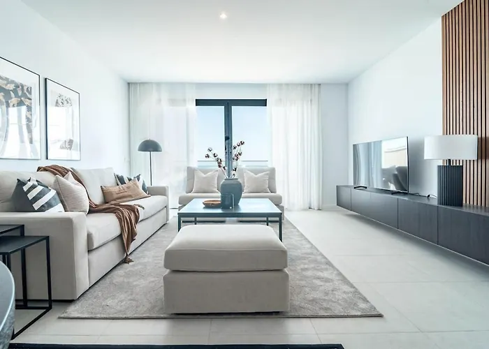 Lme9. F2 - Class Flat In Near * Estepona